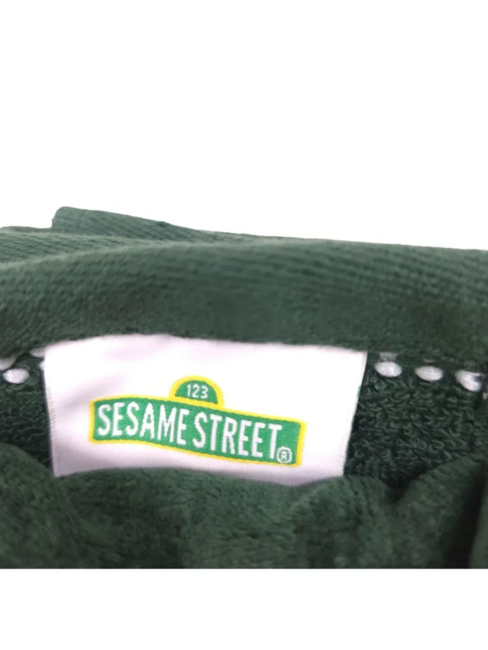 Sesame Street Holiday Hand Towels Set Of 2 Big Bird Cookie Monster Elmo 18